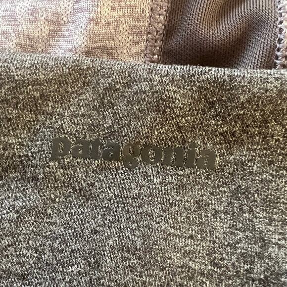 Womens Patagonia Dark Gray Halter top style Sport Bra Size Small - Picture 3 of 8